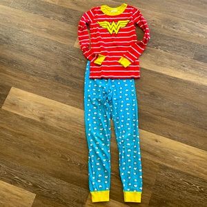 Wonder Woman Hanna Andersson pajamas size 8
